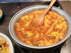 -川流不息·地道川菜·小龙虾(松东路店)