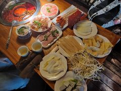 -城墙拐拐火锅(三峡广场黑金冠店)