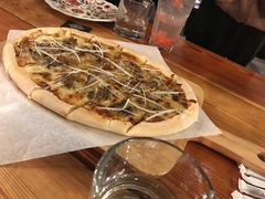 烤牛肉披萨-I HOLIC艾豪丽披萨(KKone店)