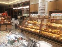 面包甜点陈列柜-多乐之日(颐堤港店)