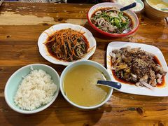 -朱大嘴肥肠血旺(福字街店)