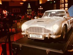 -LONG BAR 廊吧(外滩华尔道夫酒店)