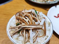 -郭婆婆疯子鸡·土货江湖菜馆