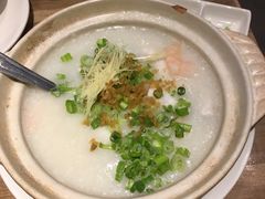 -TRIPLE 8 China Bar & Grill