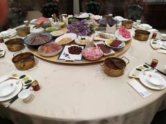-小天鹅火锅·一线江景洪鼎旗舰店(洪崖洞店)