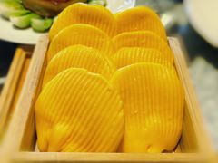 金牌扣肉配玉米饼-杭州西子湖四季酒店·金沙厅