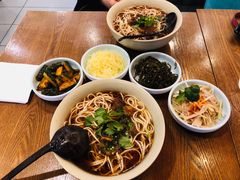 -李先生牛肉面大王(上海站南广场店)