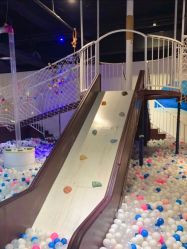 -塔塔王国·主题儿童游乐园(奥城商业广场店)