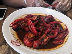 -叶派龙虾•招牌香辣蟹·海鲜(中海国际店)