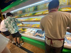 自助取餐区-爱客得牛排海鲜烤肉·火锅自助(春熙路黑金好店)