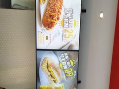 -DQ·蛋糕·冰淇淋(五角场万达店)