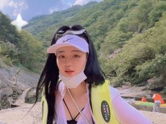 -罗田大别山峡谷漂流