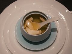 清炖松茸汤-临江宴(陆家嘴店)