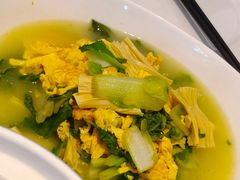 -吕氏焗小鲜•海鲜青岛菜(总店)