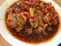 中辣辛辣猪蹄-贤花饭店(城阳店)
