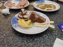 -锤头鲨毛肚海鲜烤肉自助餐厅(国购广场店)