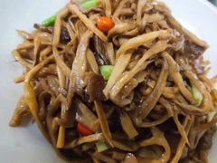 -江渔儿酸菜鱼(东山店)