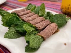 薄荷牛肉卷-香巴拉云南餐厅(华莱坞店)
