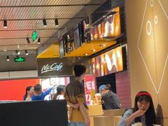 -麦当劳(中山公园龙之梦店)