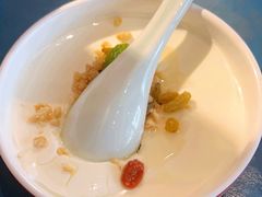 酸奶-北平盛世·新京菜·北京烤鸭(劲松·双井店)