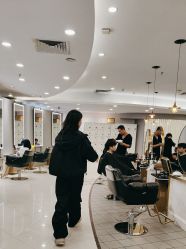 -八佰伴8008星级形象店