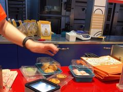 -東更道点心行(利客来店)