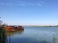 -亿利库布其七星湖沙漠生态旅游区