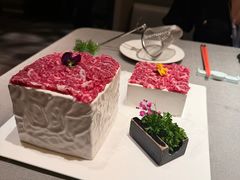 -左庭右院鲜牛肉火锅黑金店(陆家嘴中心店)