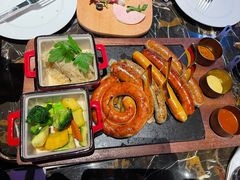香肠拼盘-MOSSO德国餐厅·音乐酒吧(环宇荟店)