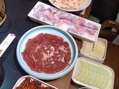 -沸炉重庆老火锅(军事博物馆店)