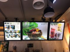 -津椰本·海南正宗椰奶清补凉(店一店)