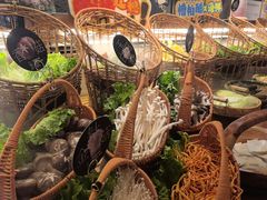 -一绪に寿喜烧(荟聚店)