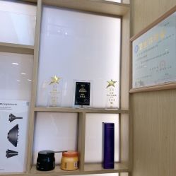 -简法造型·品牌形象店