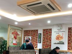 大堂-东北农家院·铁锅炖(莘庄店)