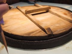 -鱼窝棚柴火铁锅炖(富山屯店)