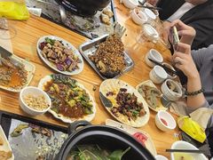 -菌之家·专业纯野生菌火锅·特色炒菌