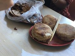 -洪峰浩老北京烧饼夹肉(角门路店)