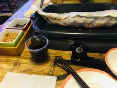 -川渝窈妹纸包鱼·齐齐哈尔烤肉