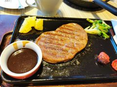 -必胜客(大坪英利店)