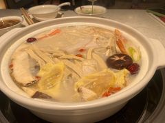 -三人行骨头王火锅(长寿店)