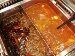 -老牌坊云南鱼豆花火锅(嵩山店)