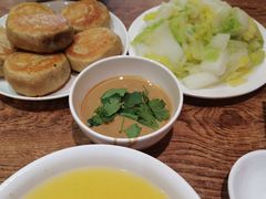 -清真吴记门钉肉饼·喜多利