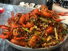 通货椒盐龙虾-指爱龙虾(金杨路总店)