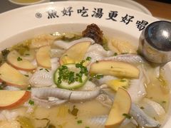 -江渔儿酸菜鱼(奥园广场金发购物中心店)