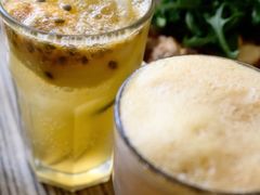 -Common Table · Brunch & Coffee