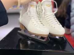 -冠军冰场CHAMPION RINK(中华城店)