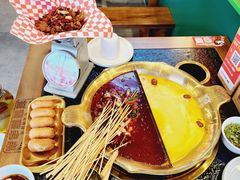 -永發發串串火锅馆·烧烤·大排档(传媒大学店)