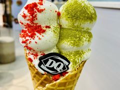 双头怪华夫冰淇淋-DQ·蛋糕·冰淇淋(大宁国际商业广场店)
