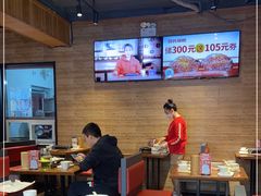 大堂-管氏翅吧(护国寺店)