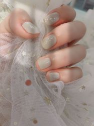 -蜜丝卡伦美甲美睫半永久